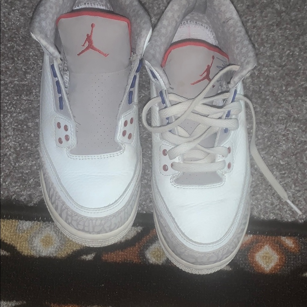 Jordan 3 “International Flight” GS size 7Y